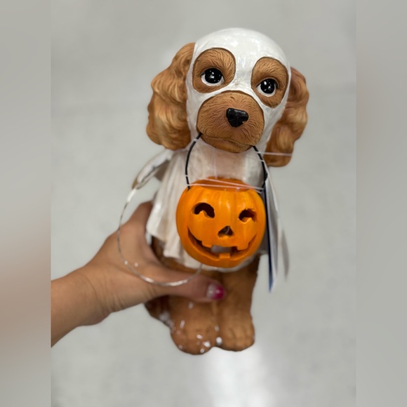 Ghost Dog Halloween Figurine with Pumpkin light up - Picture 1 of 2